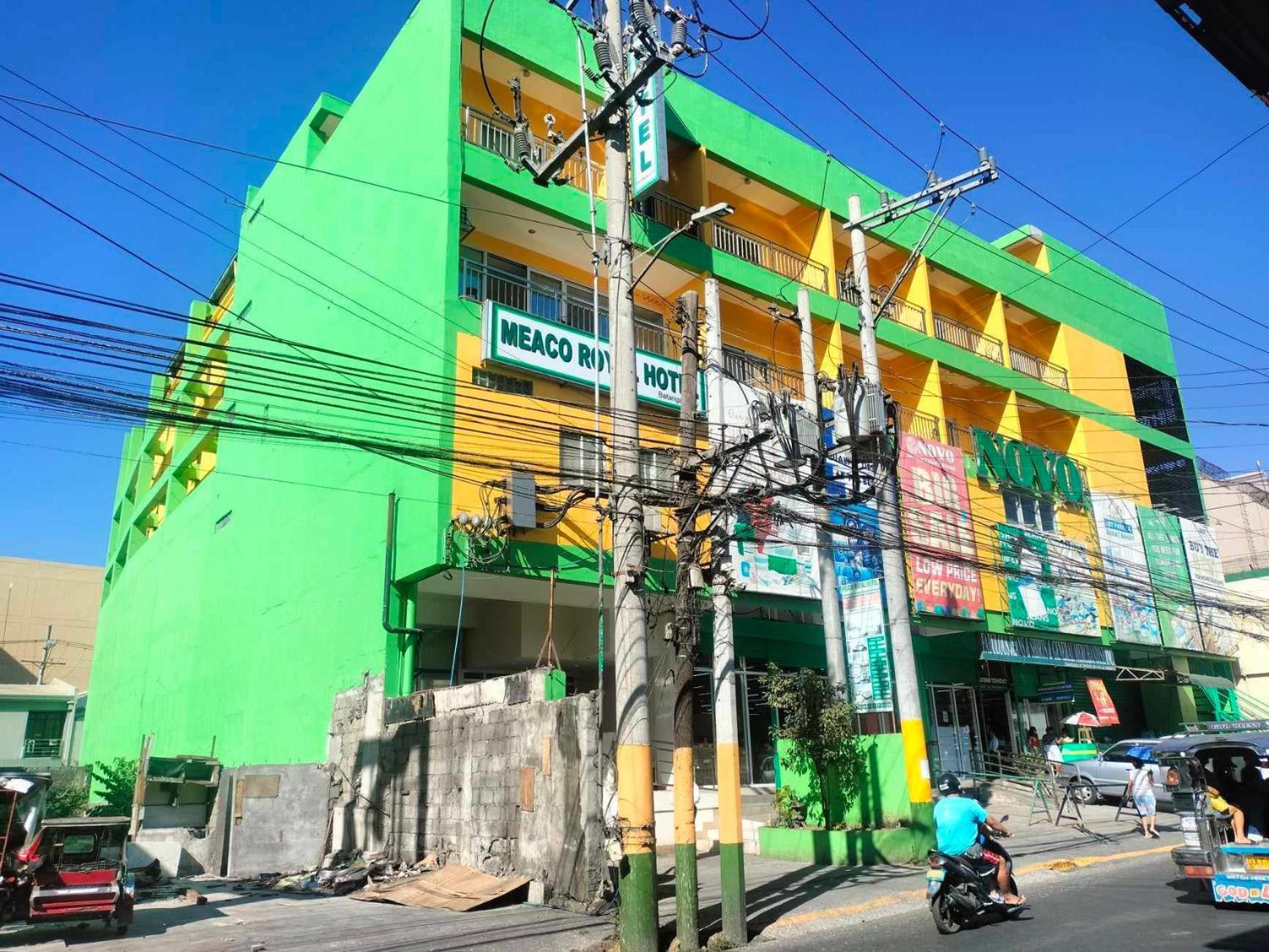 Meaco Royal Hotel - Batangas City Esterno foto