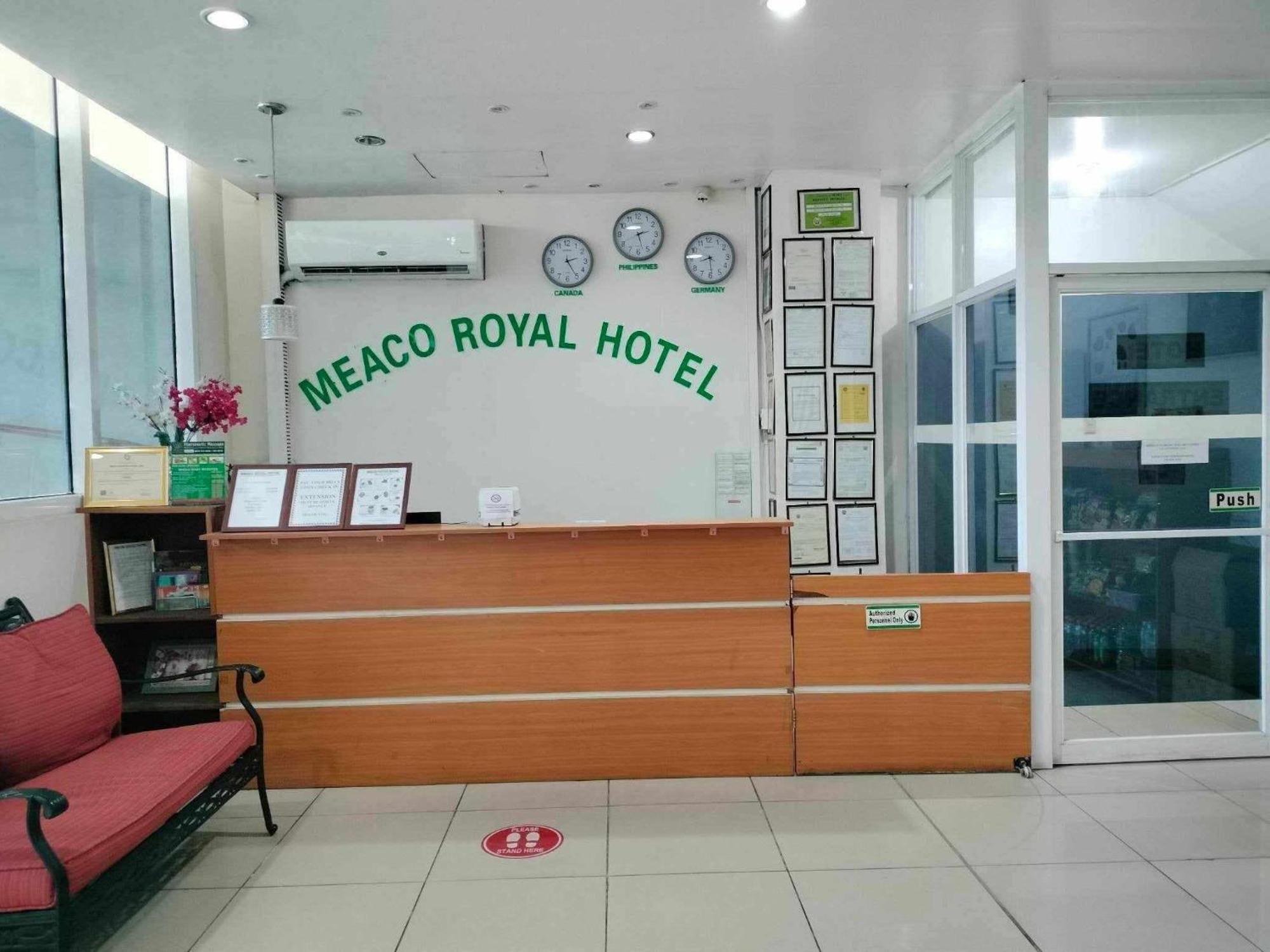 Meaco Royal Hotel - Batangas City Esterno foto